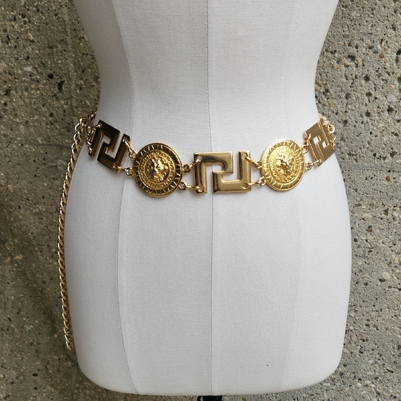Vintage Accessories - Vintage Gold Chain Belt with Medallion Accents